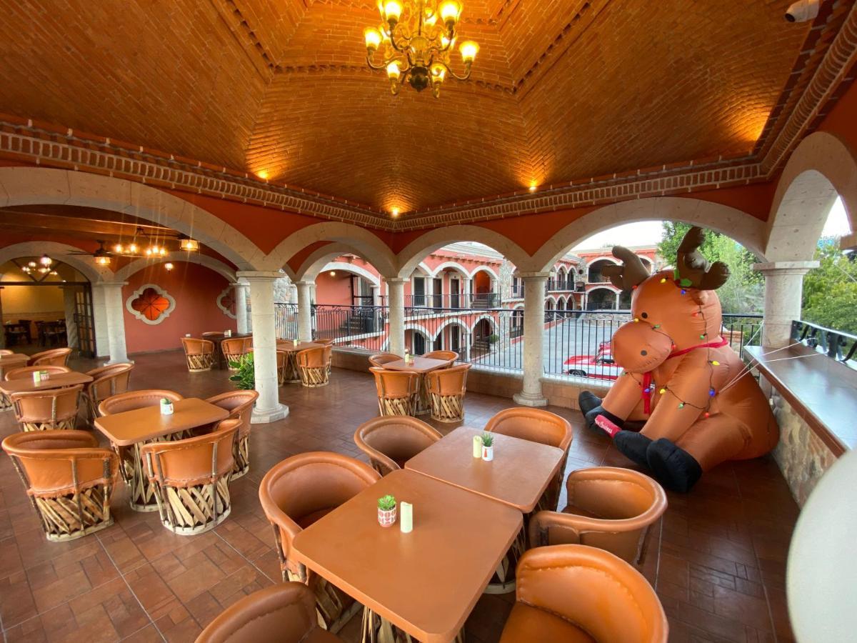 Hotel Real De Los Álamos Eksteriør bilde